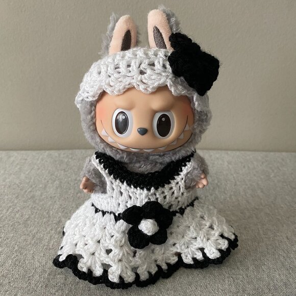 Handmade Crochet Halloween White Black Outfit for Labubu 2-Piece Set - Picture 1 of 8